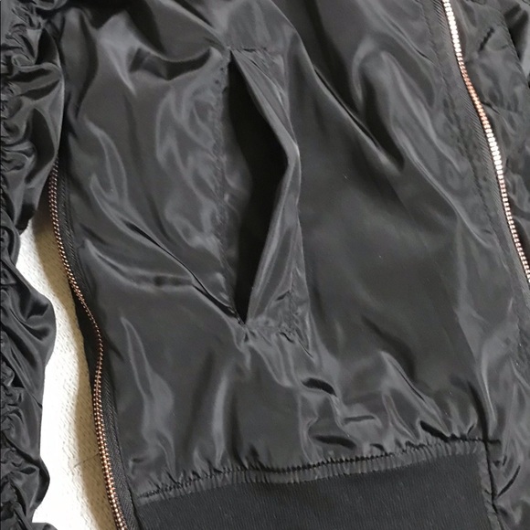 🎉STEVE MADDEN JACKET 🎉 - Picture 8 of 11